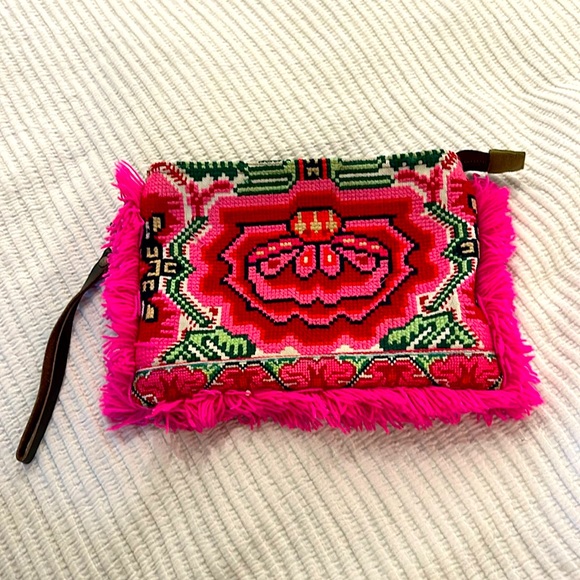 JADEtribe Clutch - Picture 1 of 7